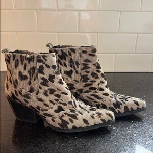 Leopard Print Ankle Booties - Women's Fashion Boot